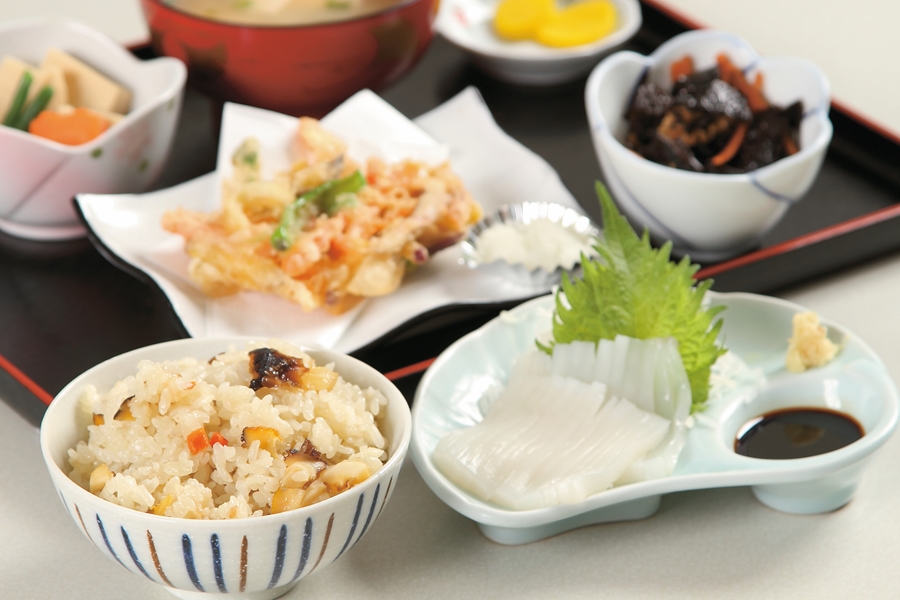 Turban Shell on Rice (Sazae Gohan)