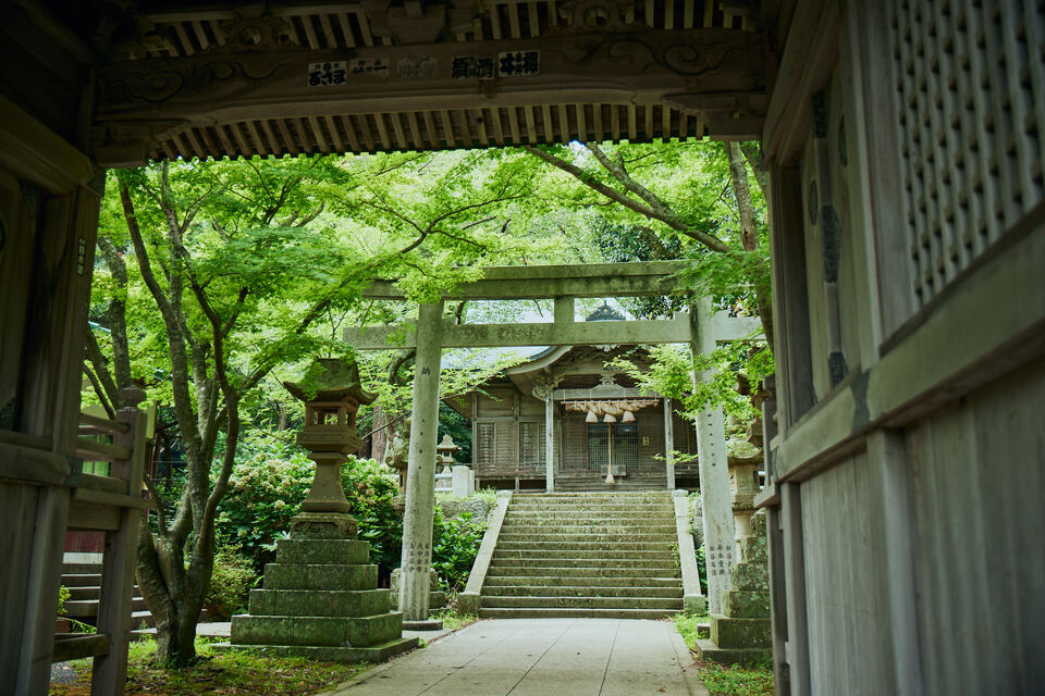 Yurahime Shrine, Nishinoshima Town