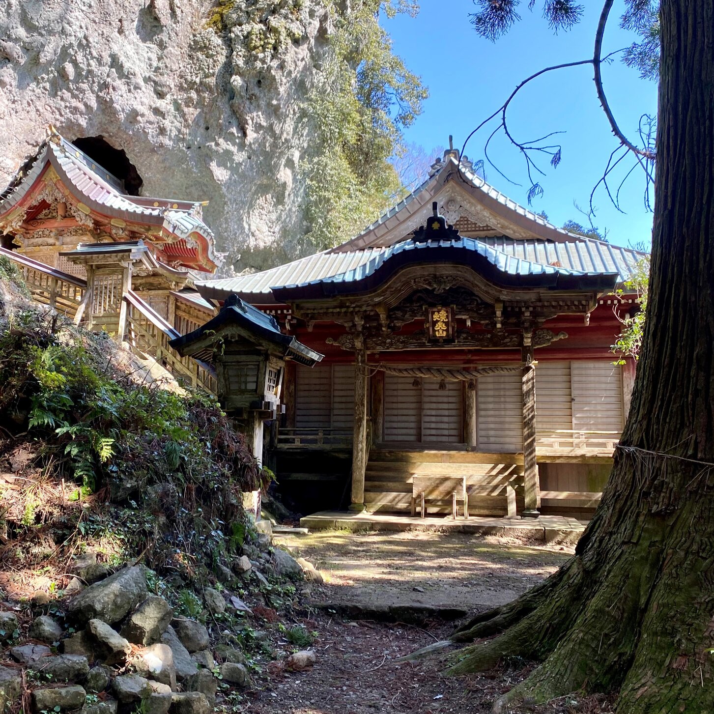 Takuhi Shrine, Nishinoshima Town