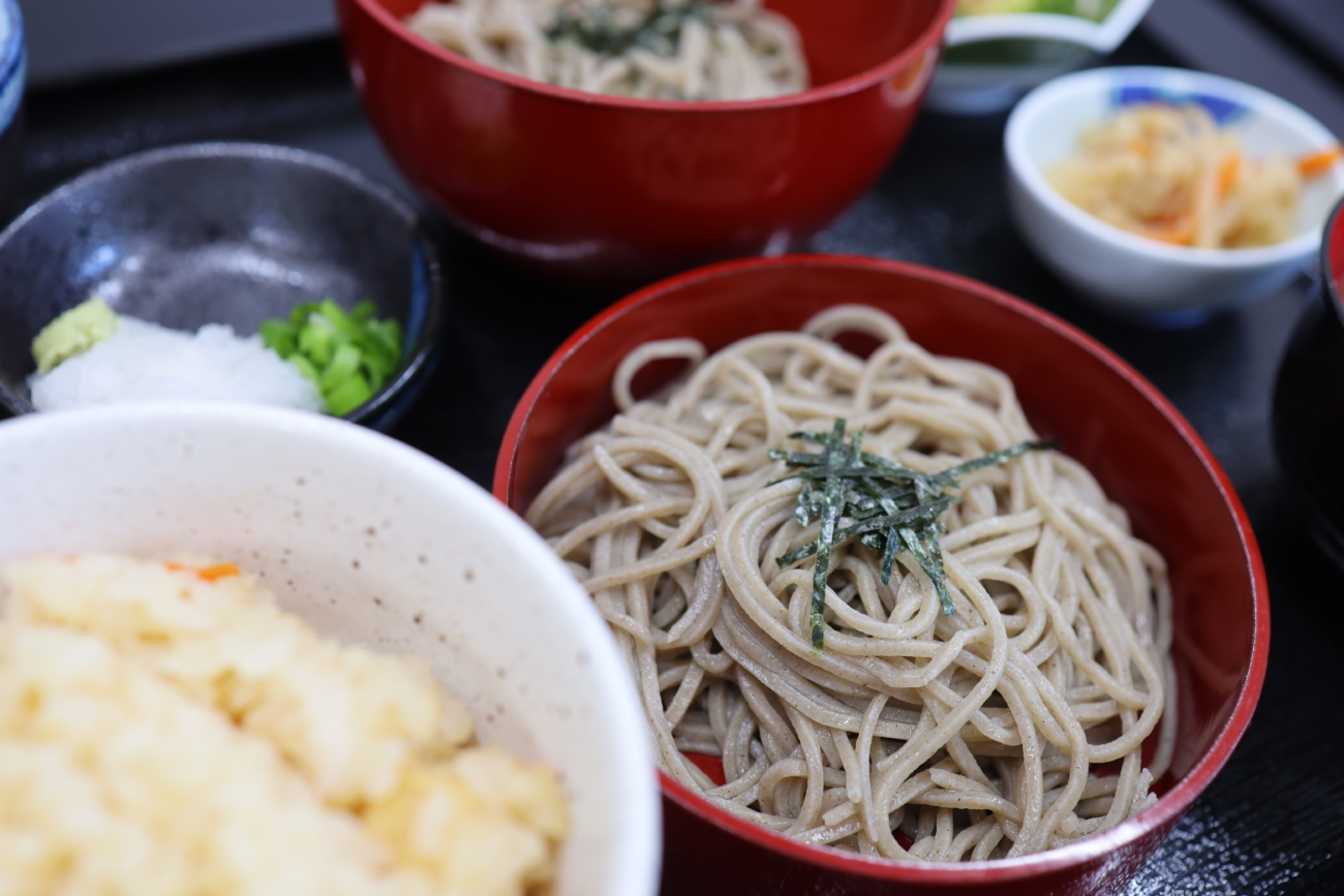 米三郎　ざるぞば定食