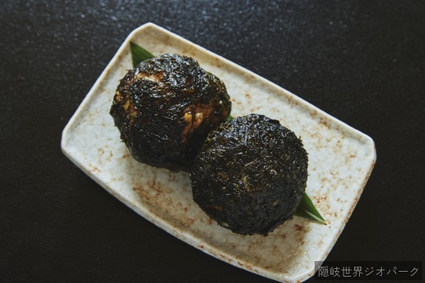 ばくだんおにぎり1